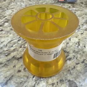 Mbr3a-amber Caliber 3 Inch Bow Roller Amber Pvc For Boat Trailer Winch Post Nbr3a Cpix