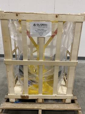298721 Global Industrial Stabilizing Quick Adjust Trailer Stand 100k Lb Capacity