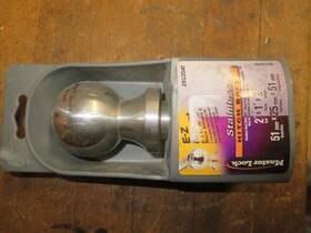 2812dat Master Lock Ez Mount 2 Inch Trailer Hitch Ball 1 Shank Length