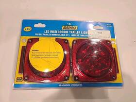 50-52701 Seachoice Trailer Light Kit Led Waterproof Red 52701