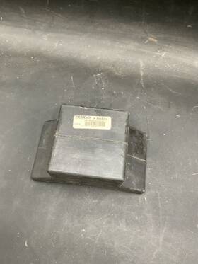 86491 Tie Down V Bow Stop For Boat Trailer. Solid Rubber