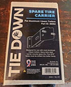 86064 Tie Down Engineering Boat Trailer Spare Tire Carrier Mount/ Brand