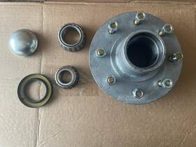 95-hk78gh Tiedown Engineering Pre Greased Marine Trailer Hub Kit Galvanized 8 Bolt Lug 1 3/4 Inch X 1/14 Spindl