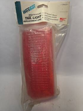 003372 Wesbar Marine Tail Light Left Hand Top Reflex Lens Wraparound Nos