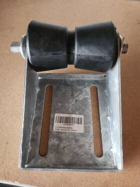 X003p88s9f Wonwopn 5 Inch Boat Trailer Keel Roller With Bracket Assembly Kit